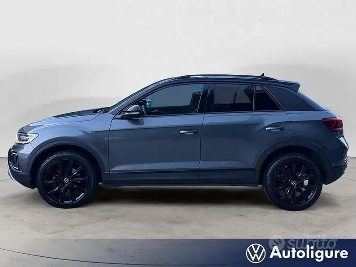 Volkswagen T-Roc 2023 photo 2