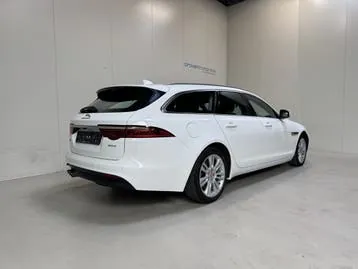 Jaguar Xf 2018 photo 3