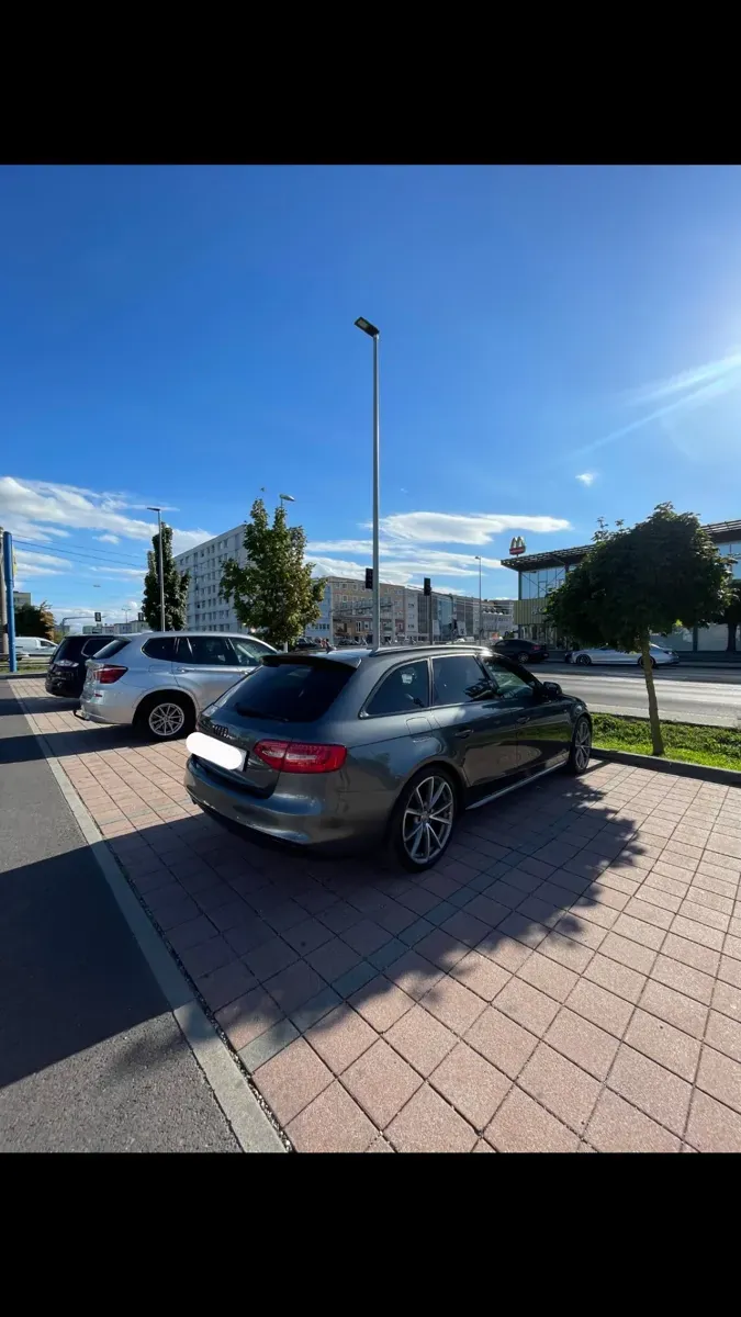 Audi A4 2015 photo 3
