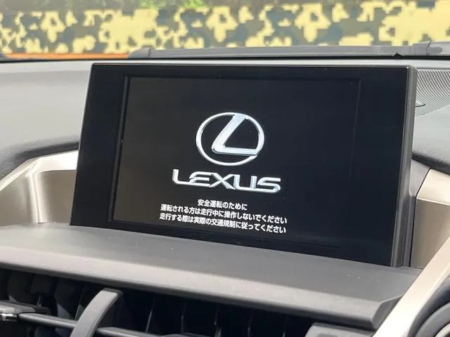 Lexus Nx200T 2016 photo 3