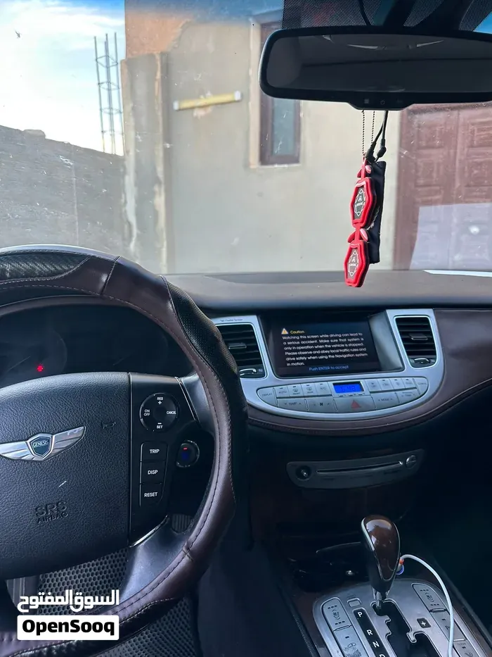 Genesis G80 2009 photo 4