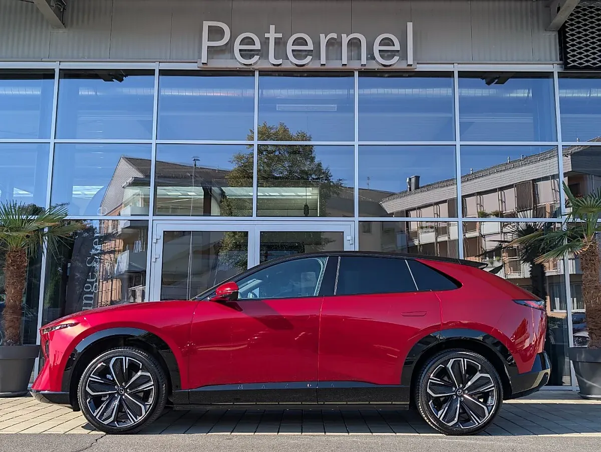 Mazda Cx-6E 2026 photo 3