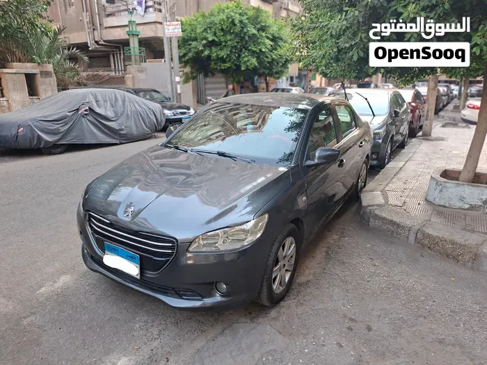 Peugeot 301 2014 photo 2