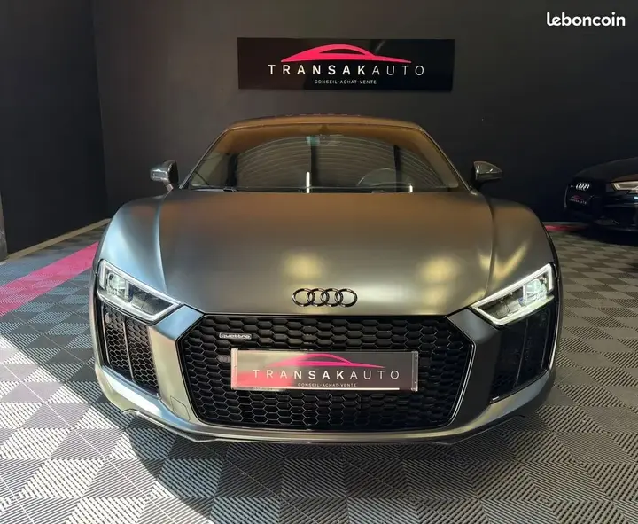 Audi R8 2017 photo 2