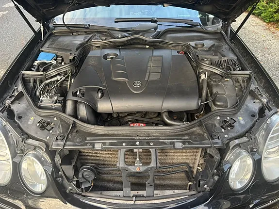 Mercedes-Benz E200 D
