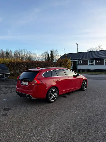 Volvo V60 2012 photo 3