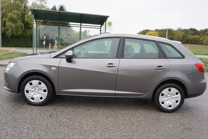 Seat Ibiza 2016 photo 3
