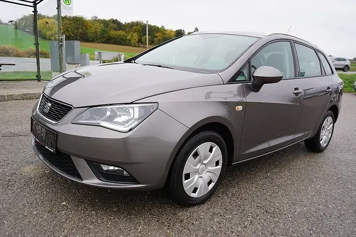 Seat Ibiza 2016 photo 2