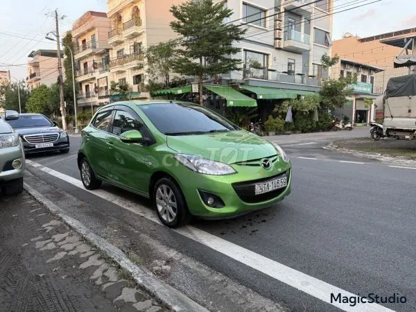 Mazda 2