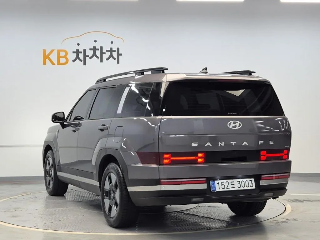 Hyundai Santa Fe 2024 photo 2