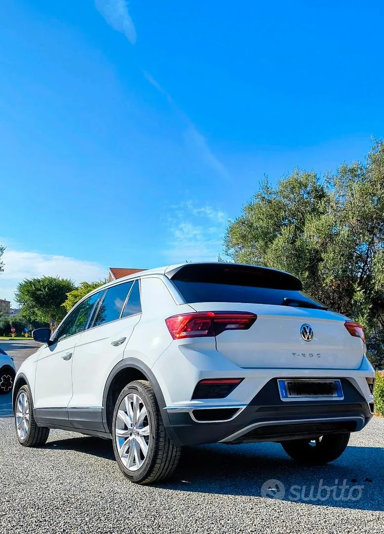 Volkswagen T-Roc 2020 photo 3