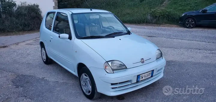 Fiat 600 2009 photo 2