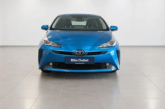 Toyota Prius 2019 photo 2