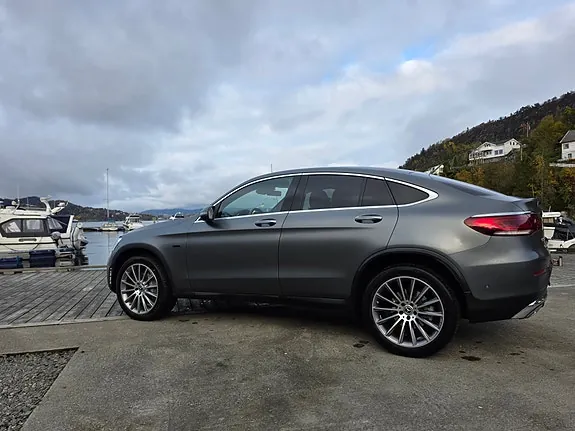 Mercedes-Benz Glc300 E 2021 photo 4