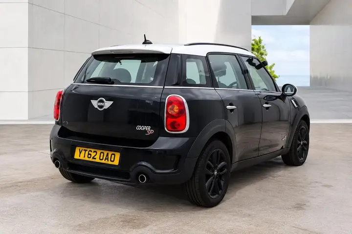 Mini Countryman 2012 photo 2