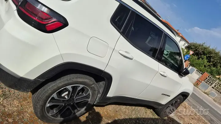 Jeep Compass 2023 photo 2