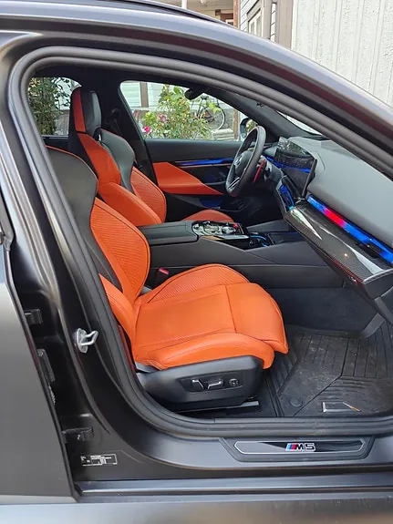 BMW M5 2025 photo 4