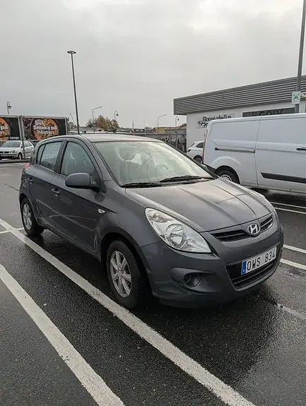 Hyundai I20 2011 photo 2