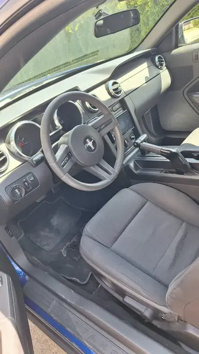 Ford Mustang 2005 photo 3