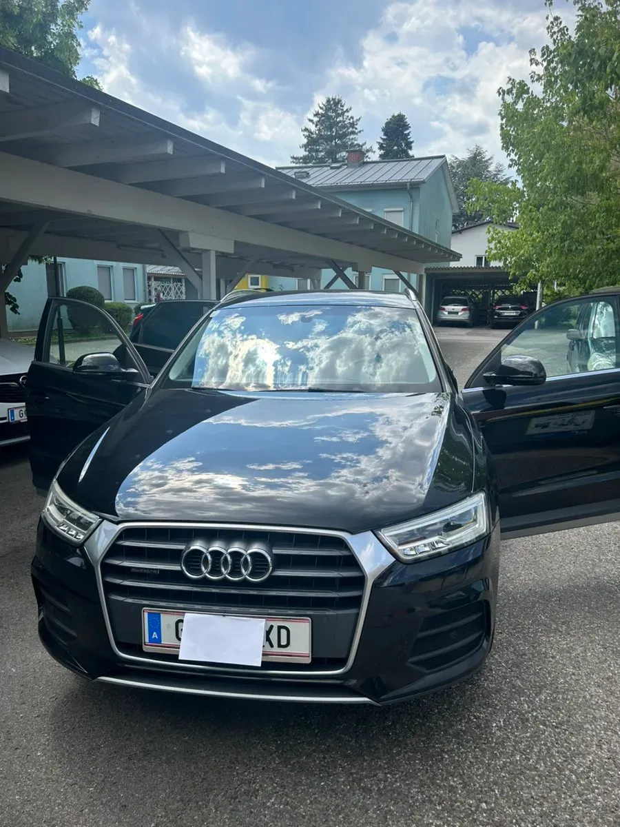 Audi Q3 2015 photo 2