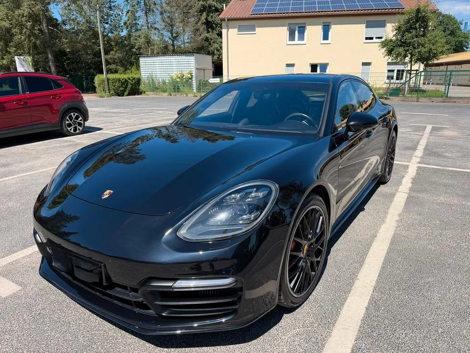 Porsche Panamera