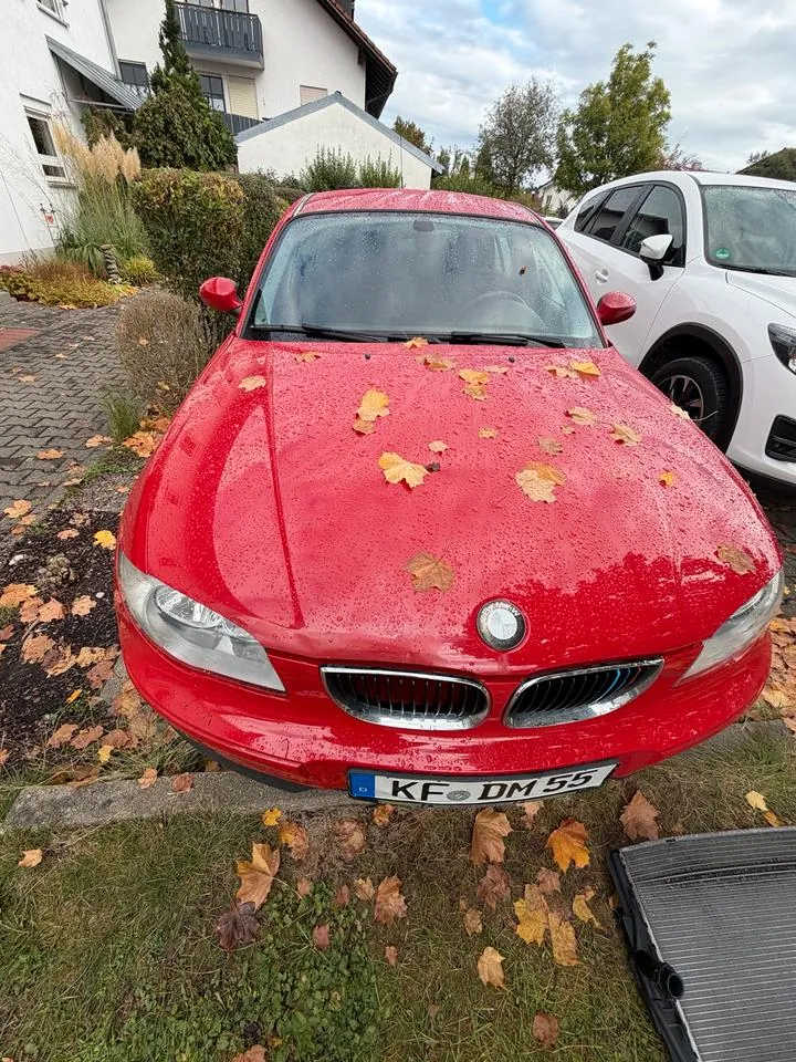 BMW 118I E87