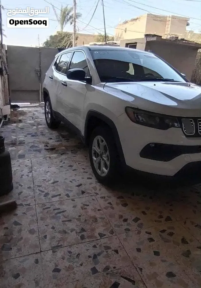 Jeep Compass 2025 photo 4