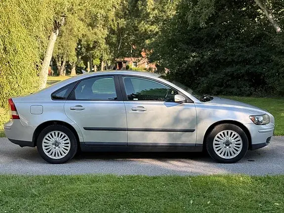 Volvo S40 2004 photo 2