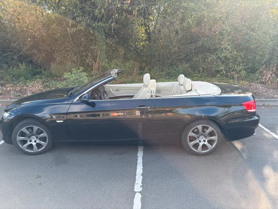 BMW 320I Cabrio