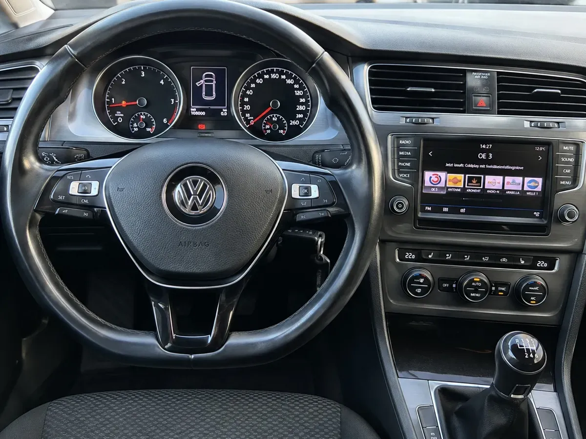 Volkswagen Golf 2016 photo 2