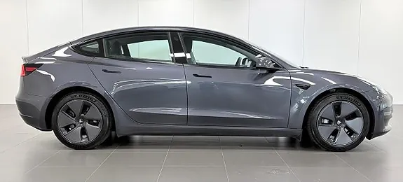 Tesla Model 3 2023 photo 5