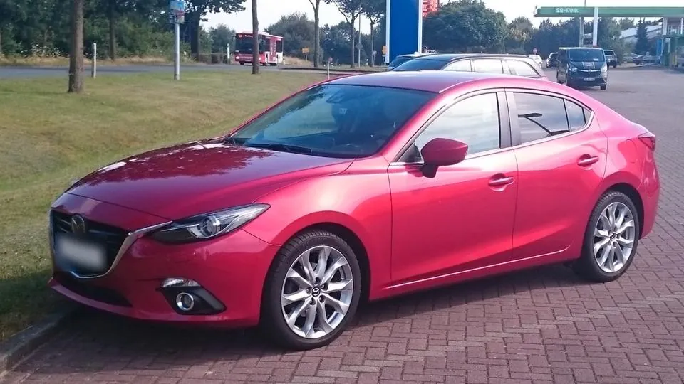Mazda 3