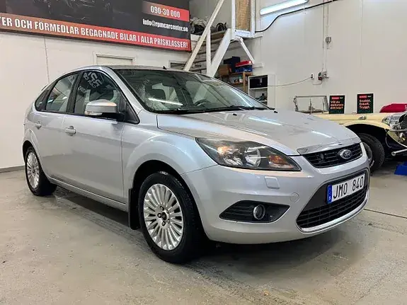 Ford Focus 2009 photo 2