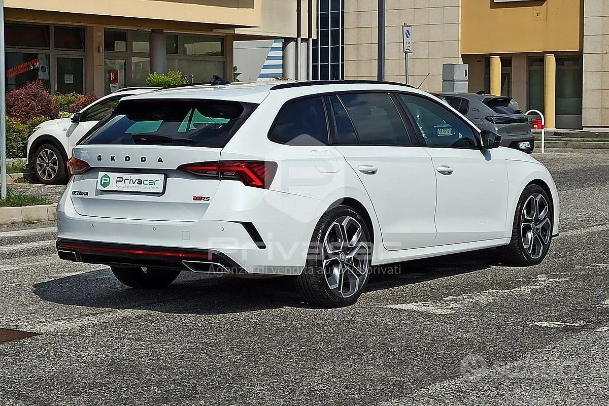 Skoda Octavia 2021 photo 5