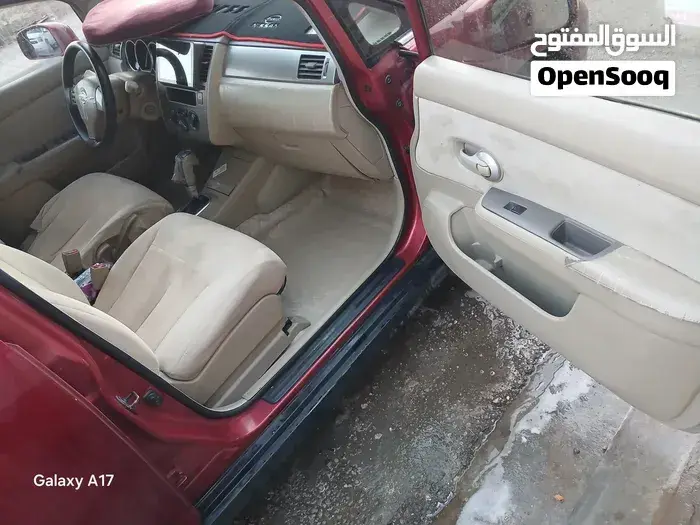 Nissan Tiida 2008 photo 4