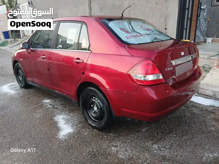 Nissan Tiida 2008 photo 2