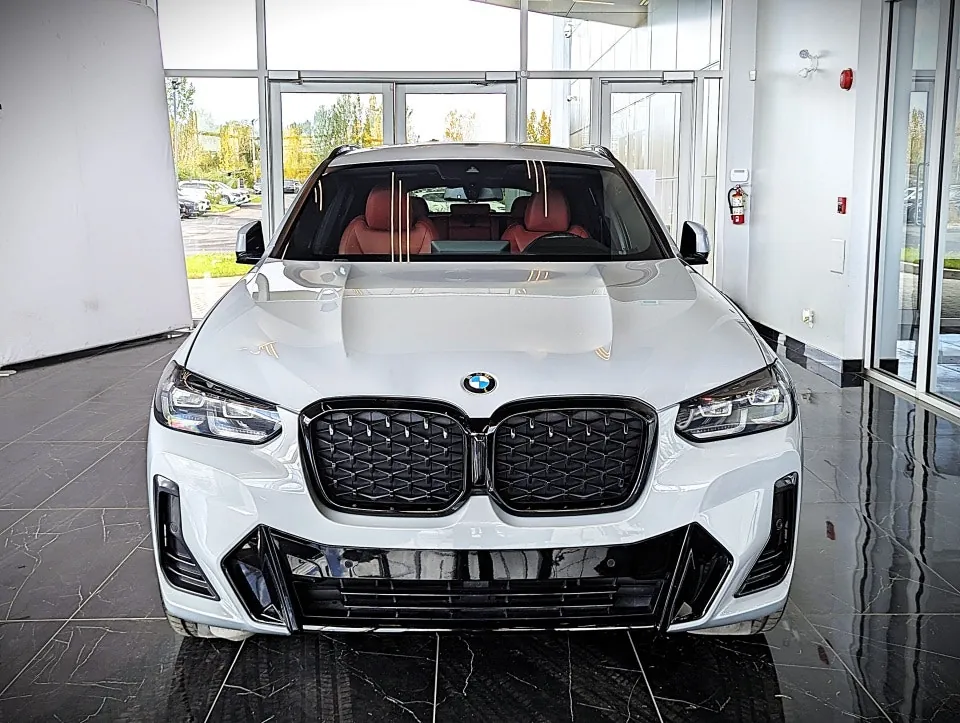 BMW X4 2022 photo 2