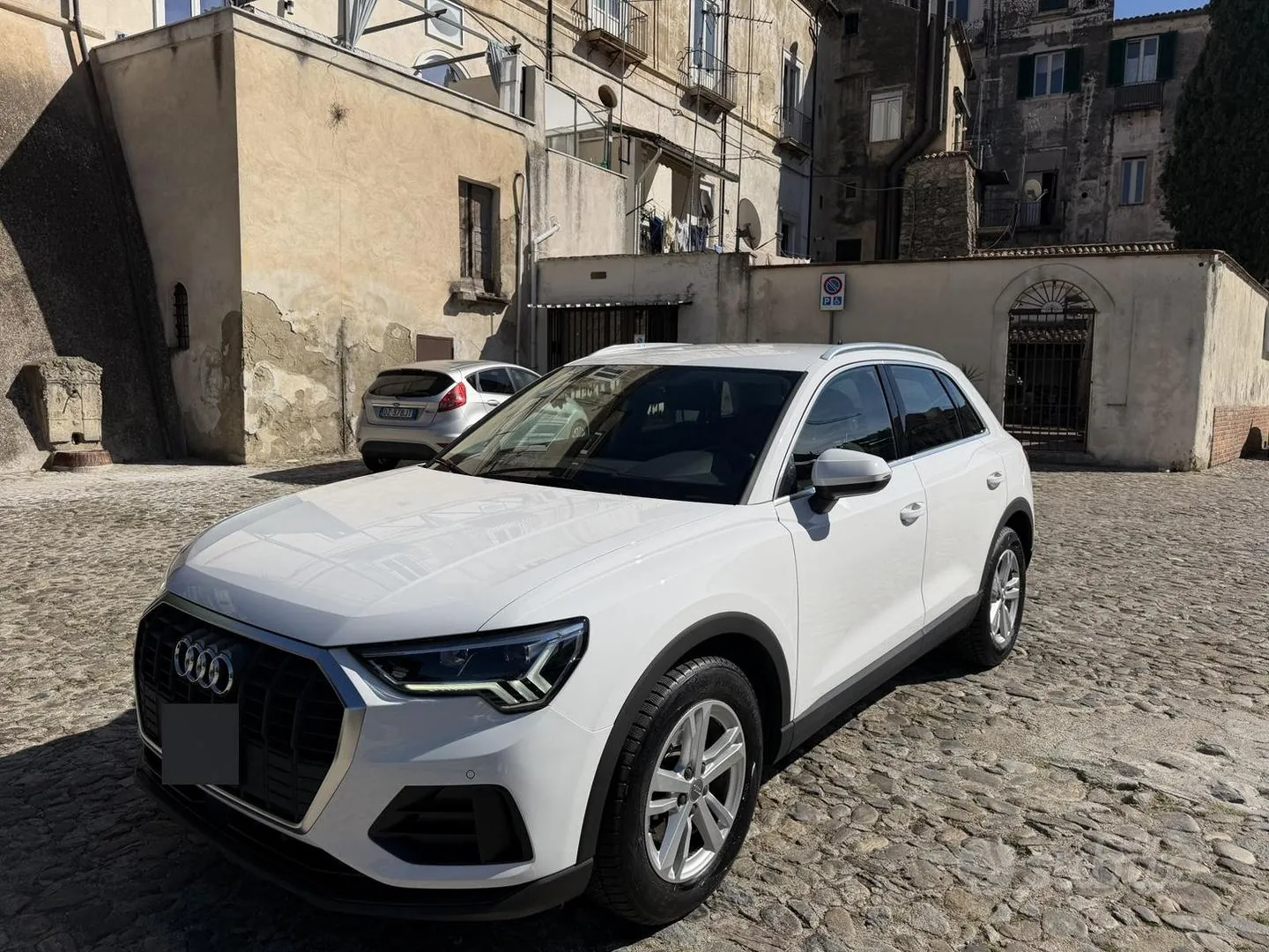 Audi Q3 2020 photo 2