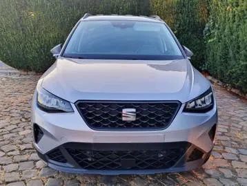 Seat Arona 2023 photo 2