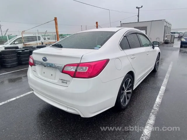 Subaru Legacy 2016 photo 4