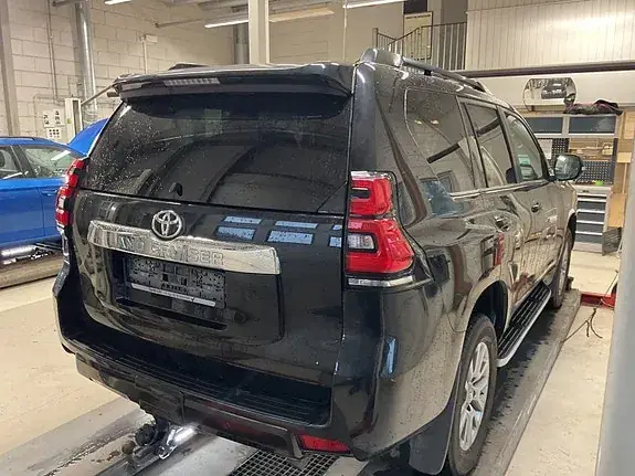 Toyota Land Cruiser 2019 photo 4