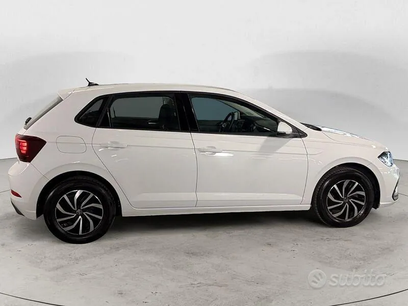 Volkswagen Polo 2023 photo 5