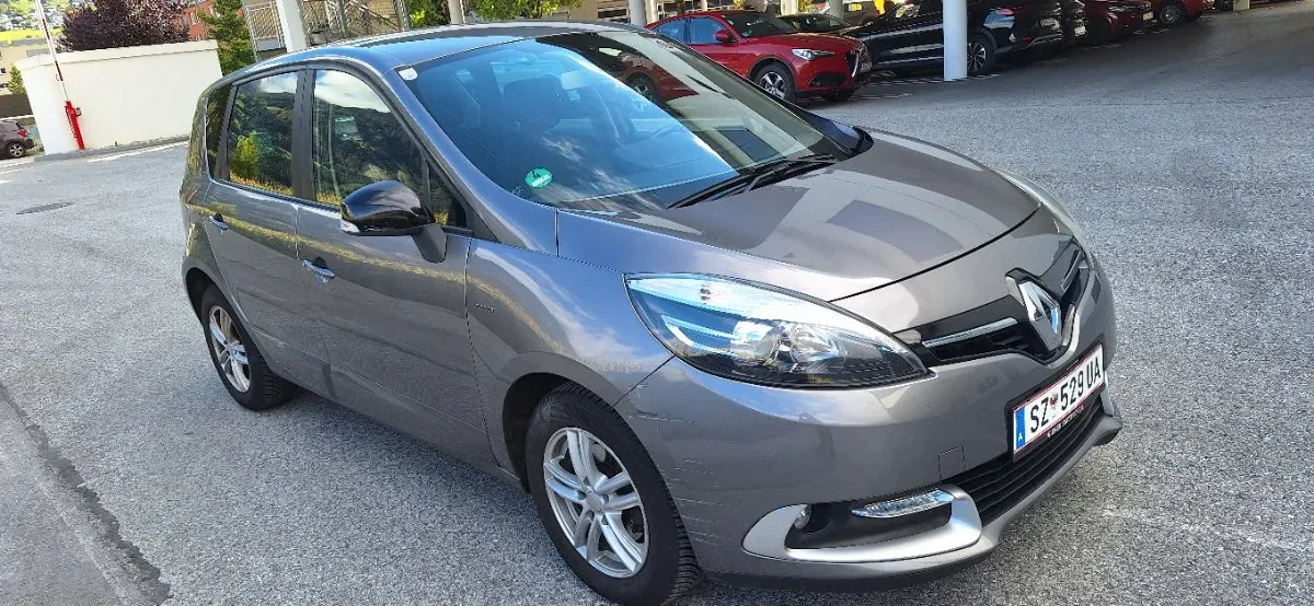 Renault Scenic 2015 photo 2