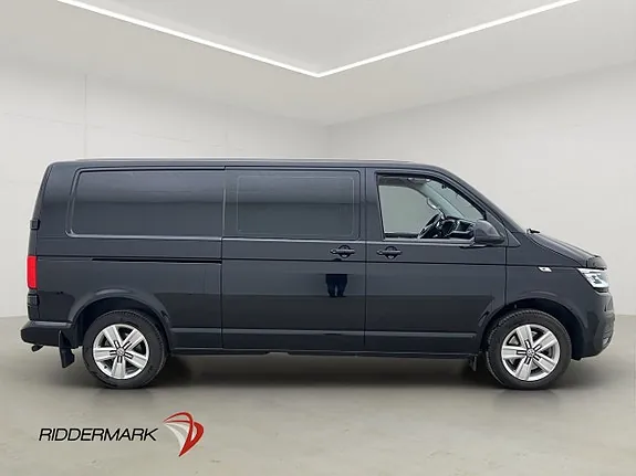 Volkswagen Transporter 2024 photo 2
