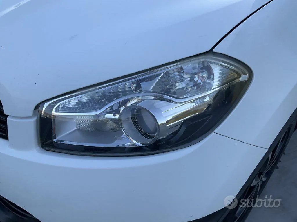 Nissan Qashqai 2011 photo 4