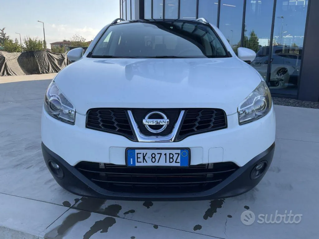 Nissan Qashqai 2011 photo 2