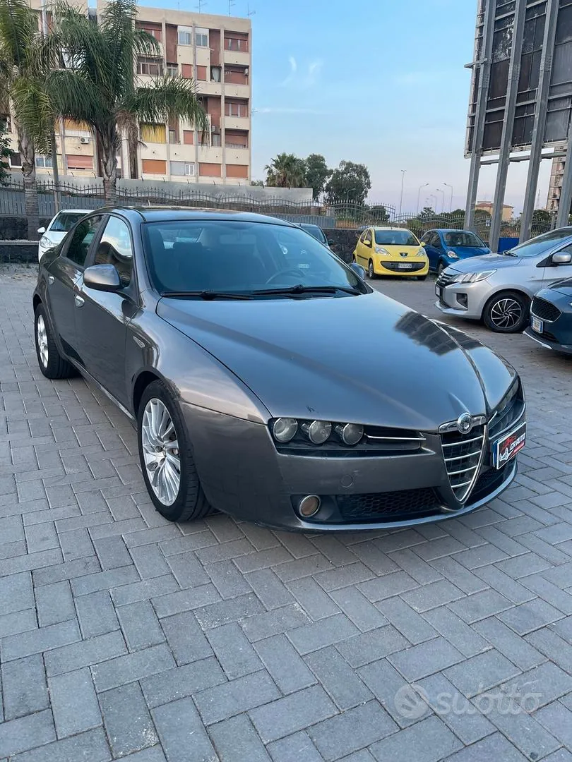 Alfa Romeo 159