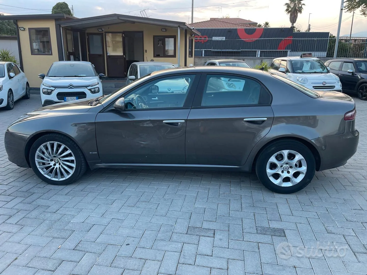 Alfa Romeo 159 2010 photo 5
