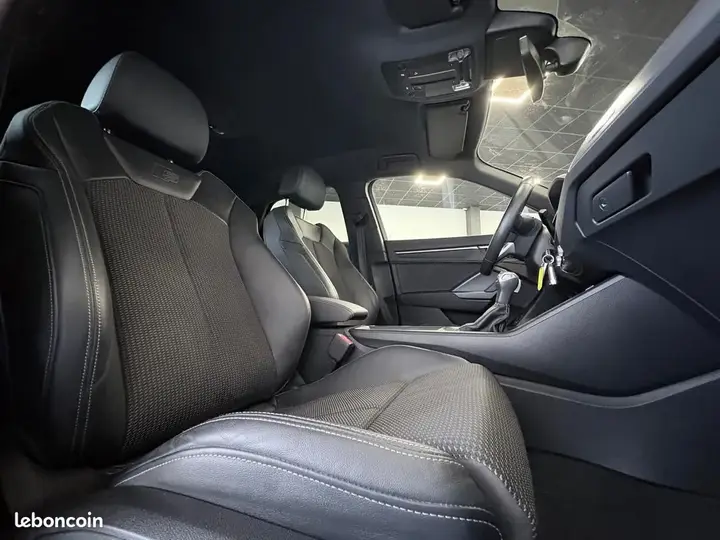 Audi Q3 2023 photo 5