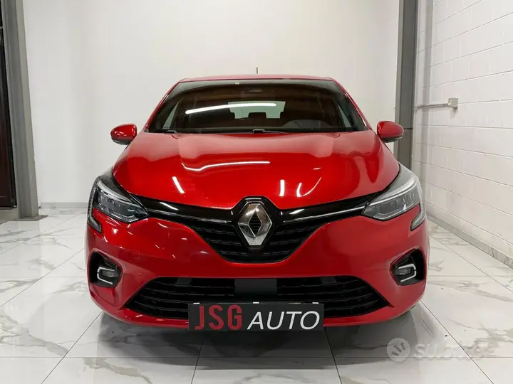 Renault Clio 2021 photo 2